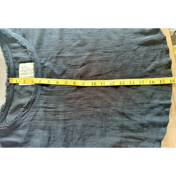 We The Free Women’s Short Sleeve Frayed Black Semi Sheer Shirt Top Oversized XS - Picture 12 of 13